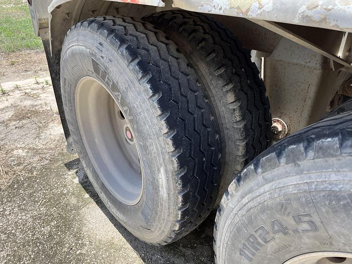 Used 2012 Vantage 1000 cu.ft.