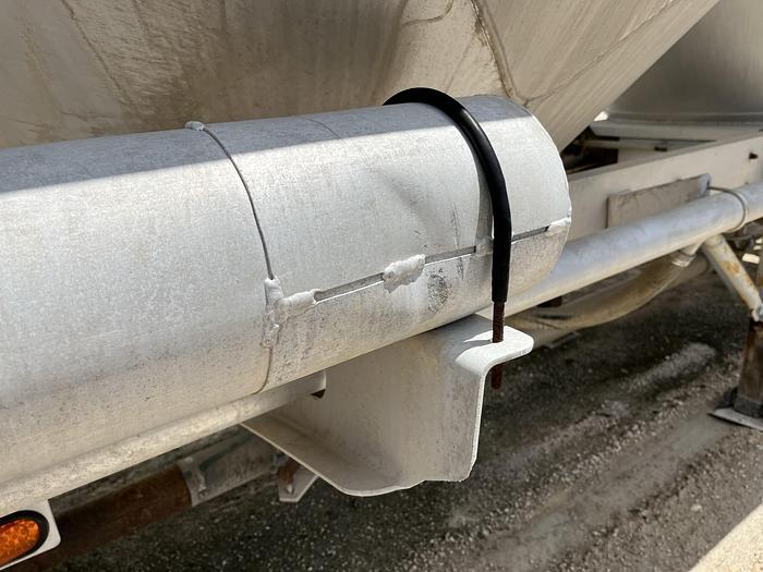 Used 2006 Heil Pneumatic