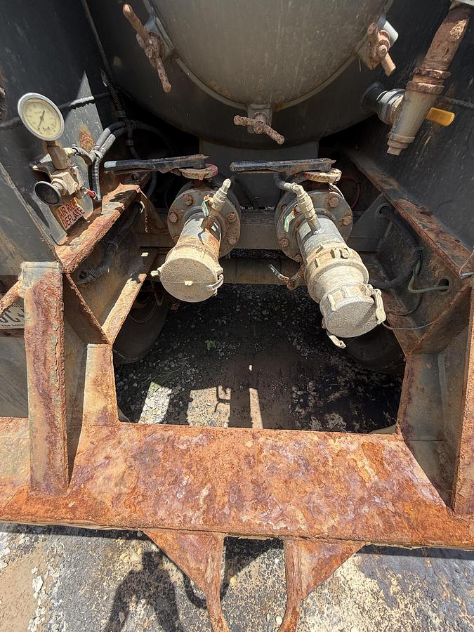 Used 2022 Troxell Vac Tank