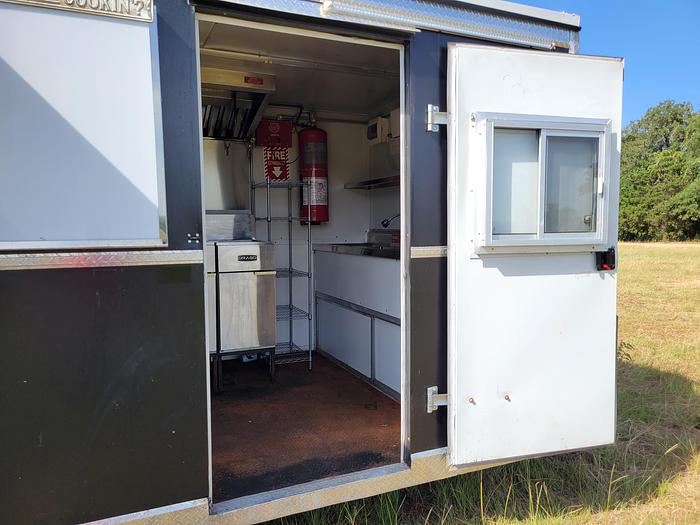 Used 2020 Margo Concession Trailer