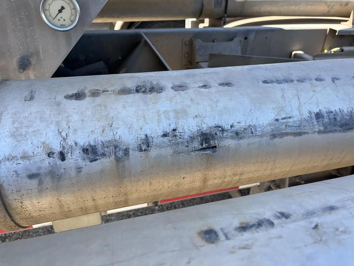 Used 2013 Heil Pneumatic