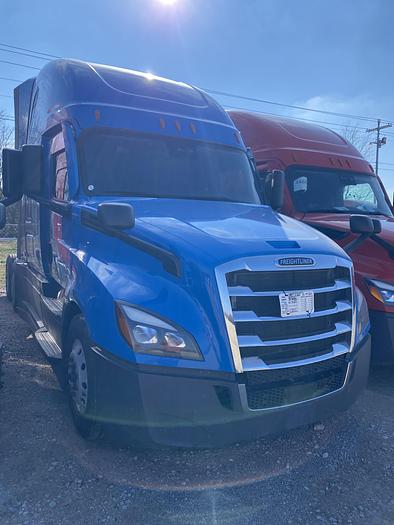 Used 2021 Freightliner PT126