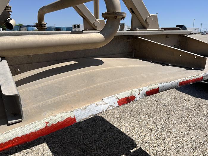 Used 2013 Heil Pneumatic