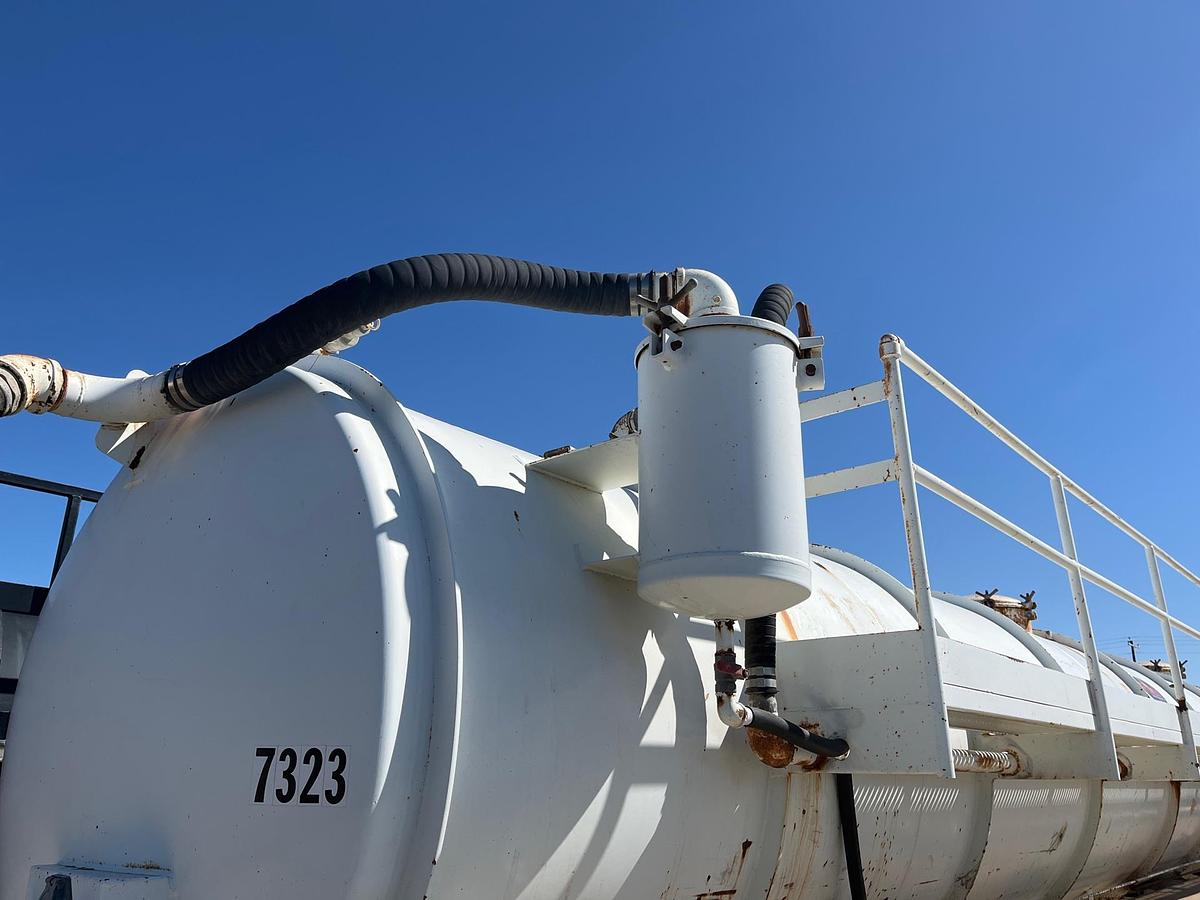 Used 2010 Galyean Vac Tank Trailer