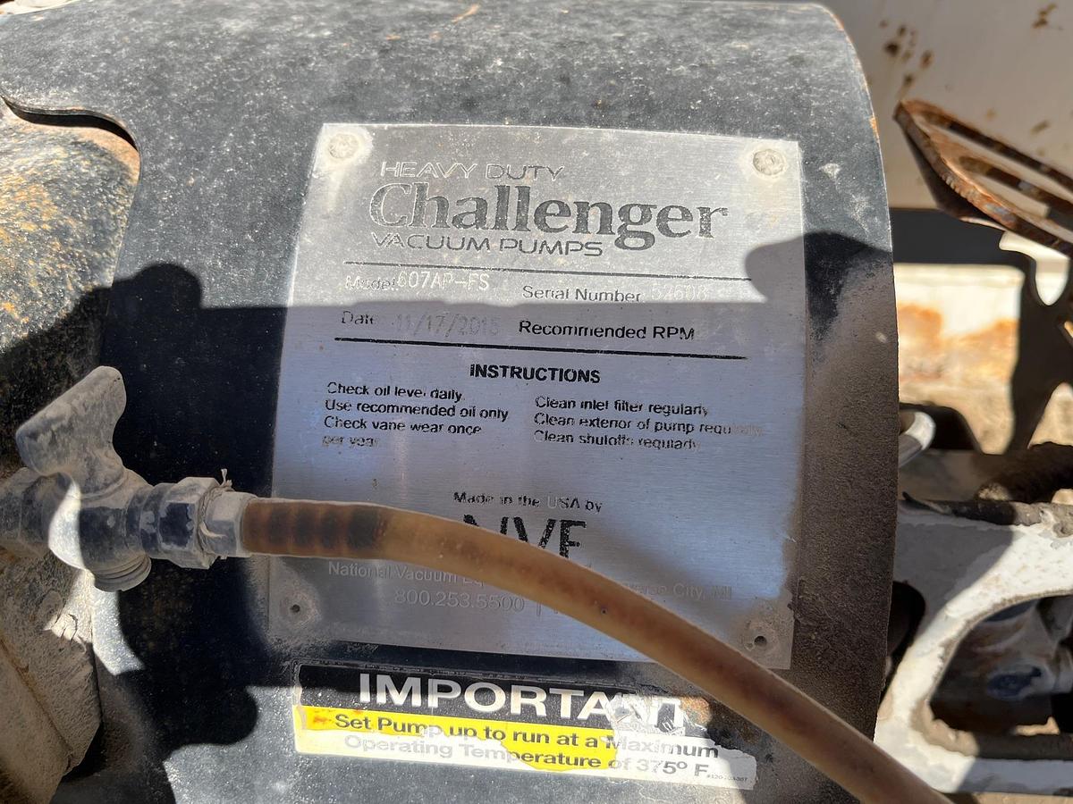 Used 2011 Dragon Vac Tank Trailers