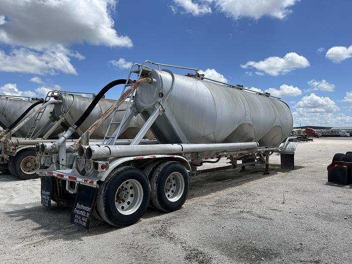 Used 2006 Heil 1000 cu.ft.