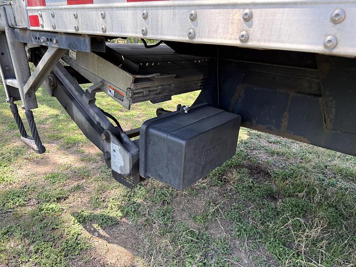 Used 2019 Freightliner 26' M2