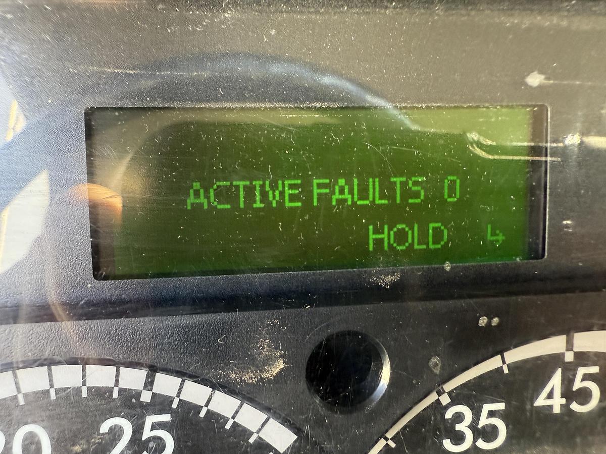 Used 2021 Freightliner 26' M2 106