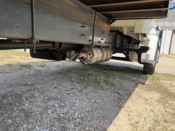 Used 2019 Freightliner 26' M2