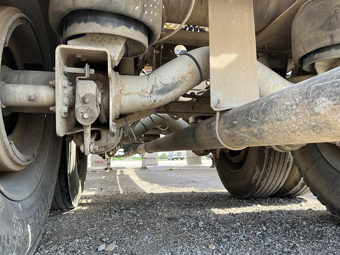 Used 2015 Heil 1040 cu.ft.