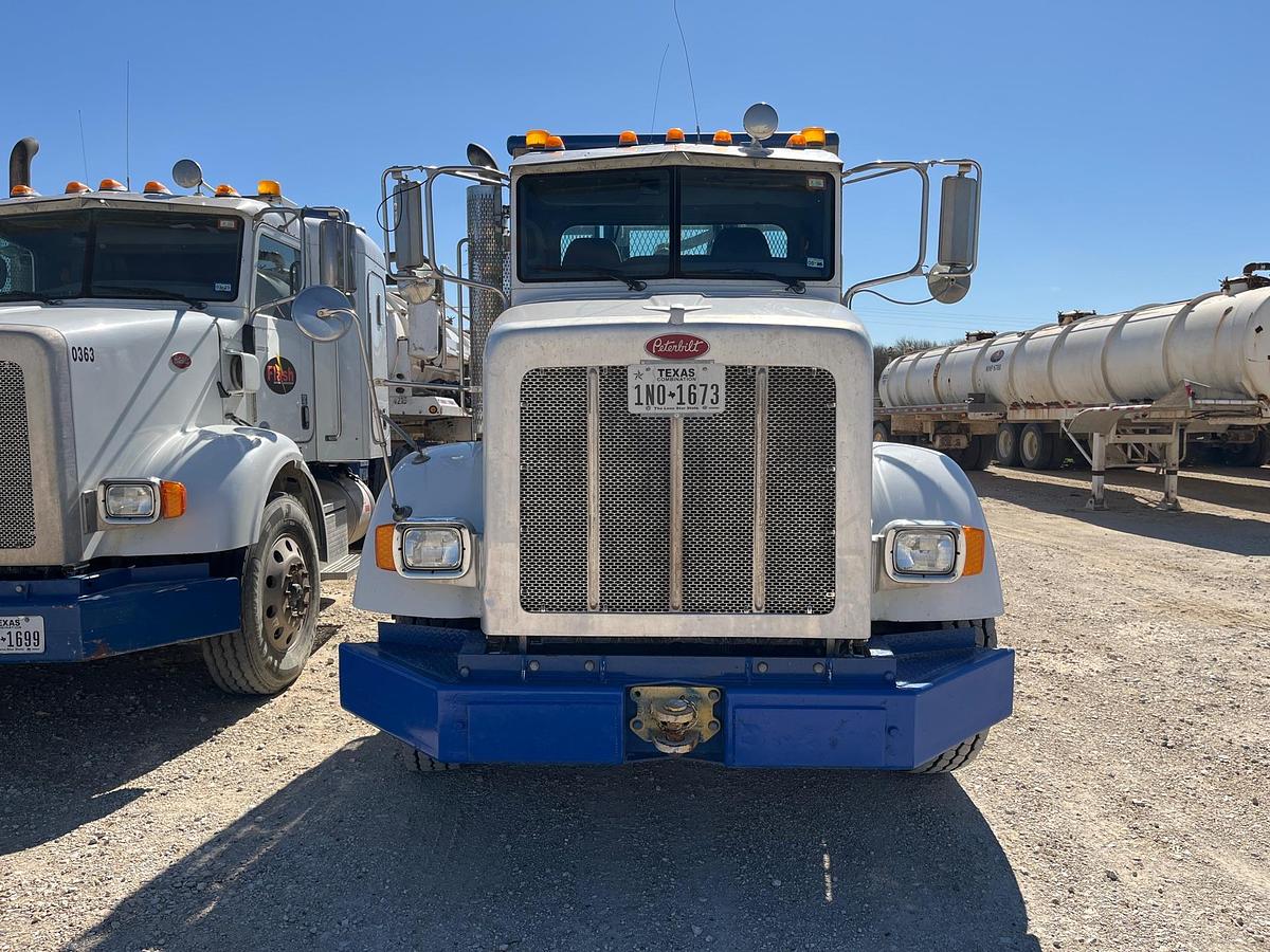 Used 2012 Peterbilt 365 Winch Truck