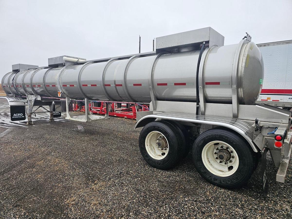 Used 2015 Acro Tank Trailer