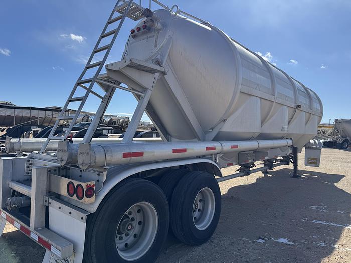 Used 2001 Polar 1611 cu.ft.