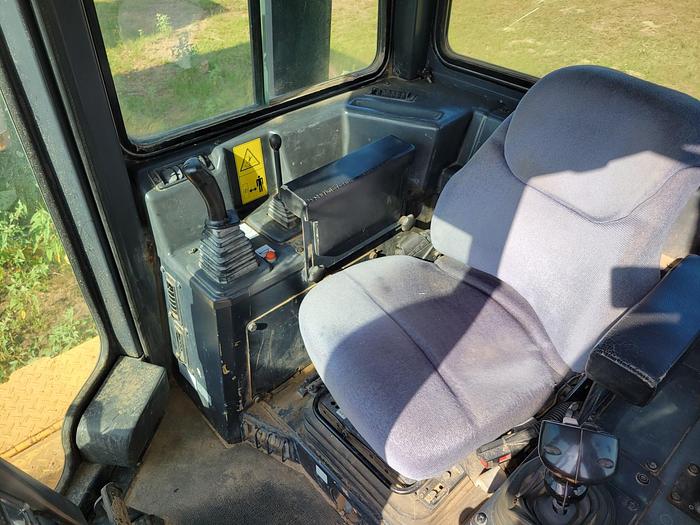 Used 2013 Dressta Crawler Dozer