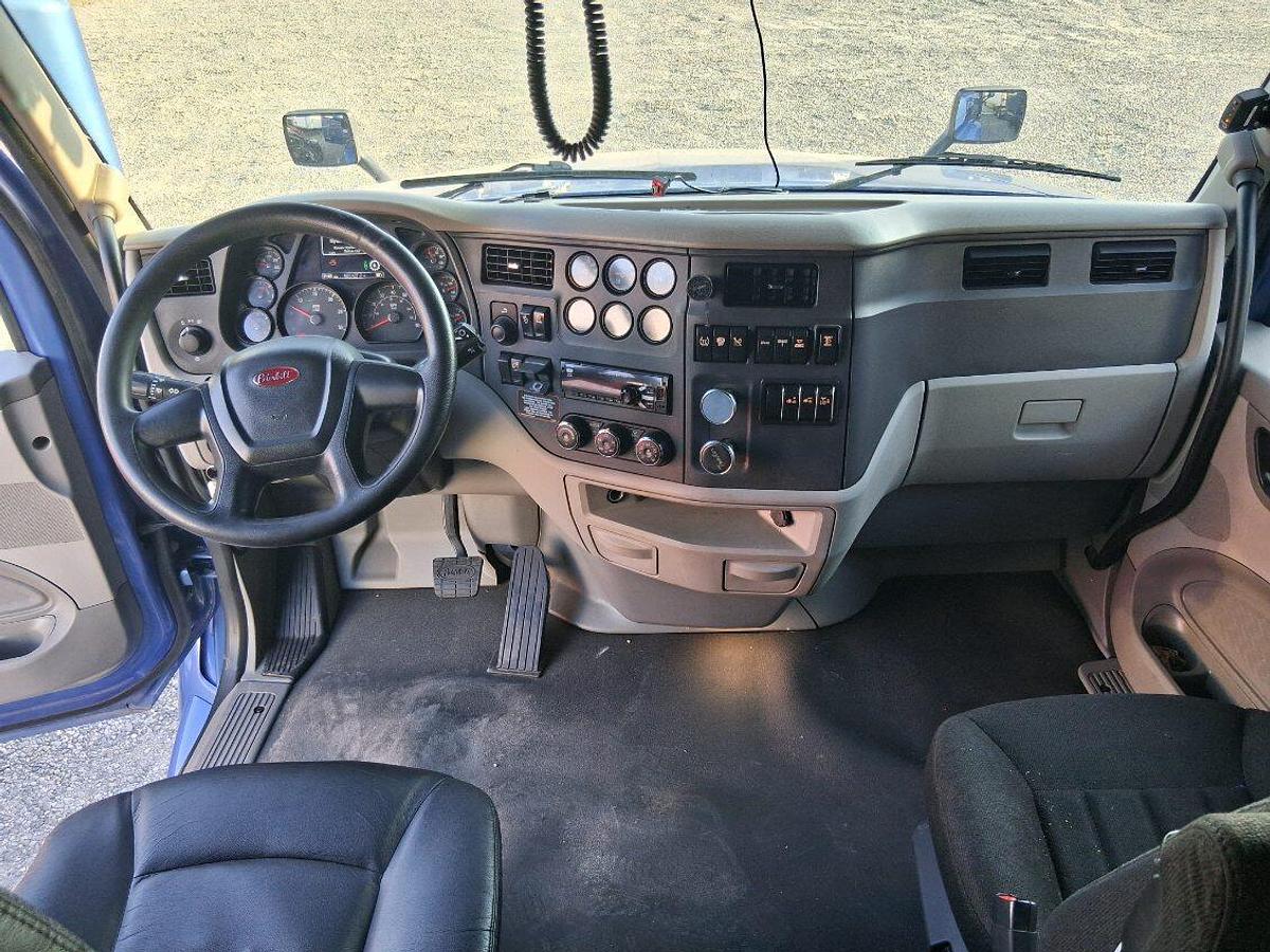 Used 2020 Peterbilt 579 Sleeper