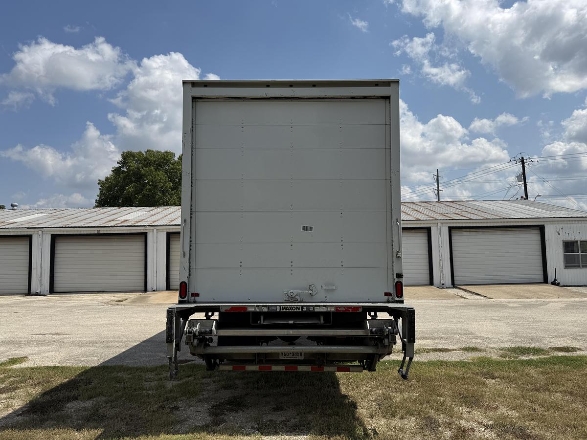 Used 2020 Freightliner M2 106