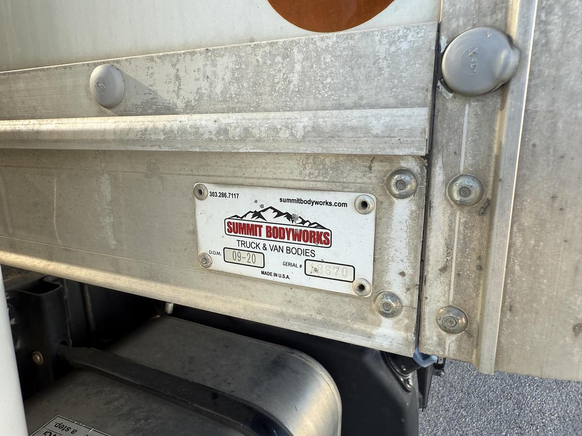 Used 2021 Freightliner 26' M2 106