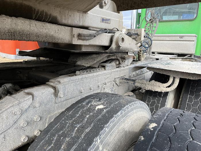 Used 1993 Peterbilt 379 Day Cab