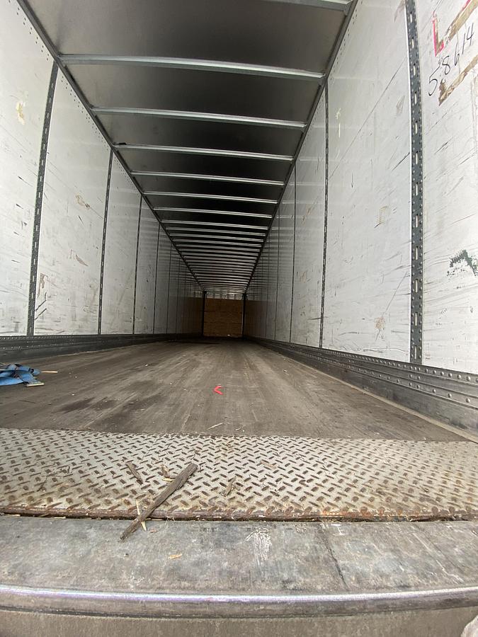 Used 2021 Stoughton Z-Plate