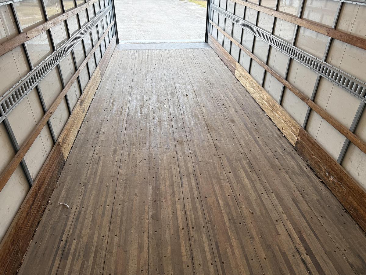 Used 2021 Freightliner M2 106