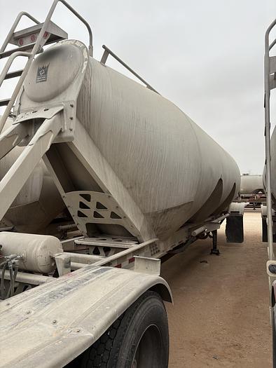 Used 2008 Trail King Pneumatic