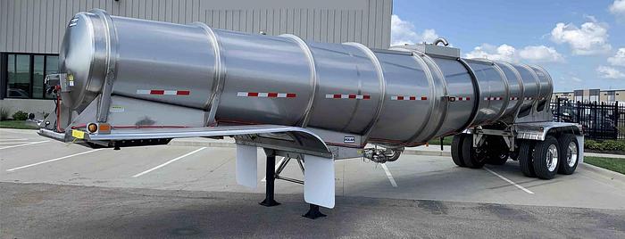 2025 Polar Fertilizer Trailers