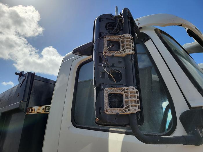 Used 2008 VOLVO Dump Truck