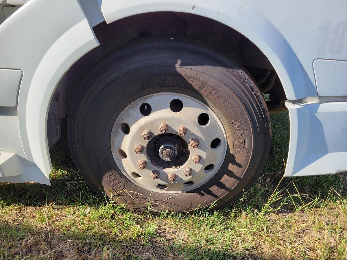 Used 2008 Volvo VNL64T300 Dump Truck