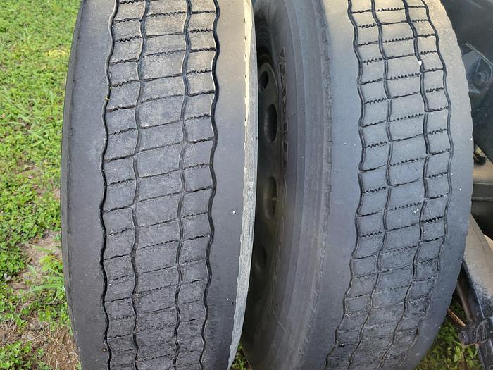 Used 2023 Peterbilt 389