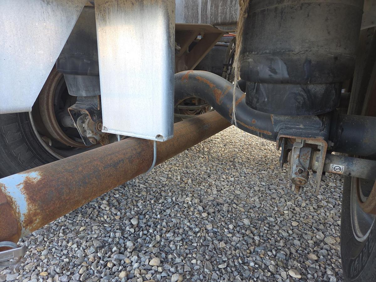 Used 2020 Southern Weld Pneumatic Trailers