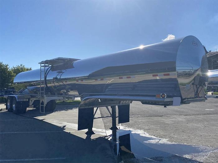 2024 Polar Liquid Food Grade Tank Trailers with Pump