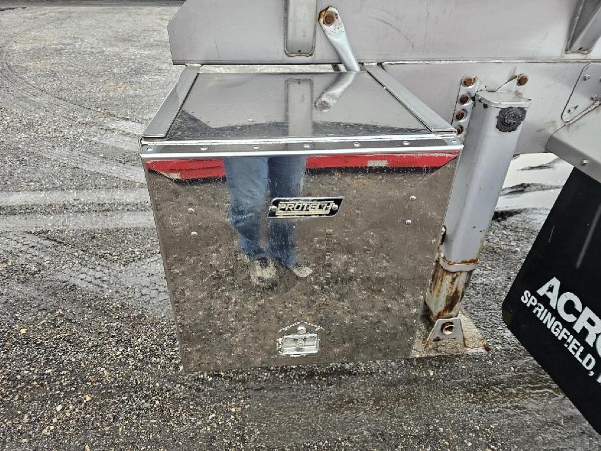 Used 2015 Acro Tank Trailer