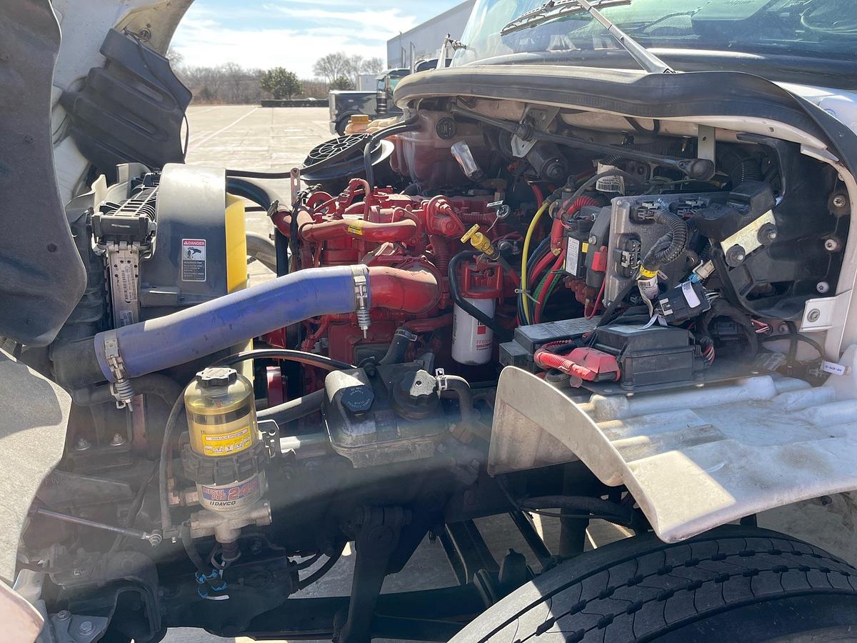 Used 2023 Freightliner M2 106 Box Truck