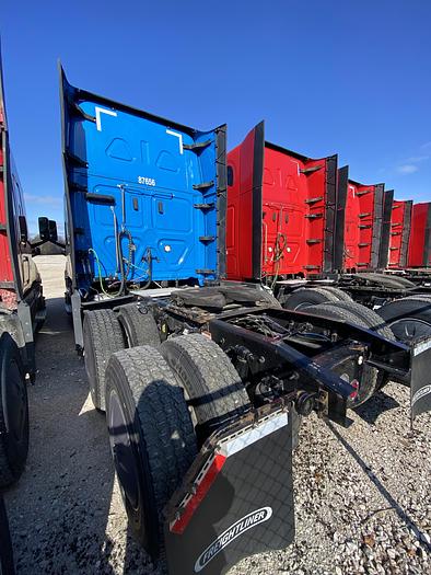 Used 2021 Freightliner PT126