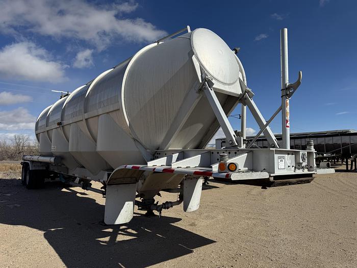 Used 2001 Polar 1611 cu.ft.