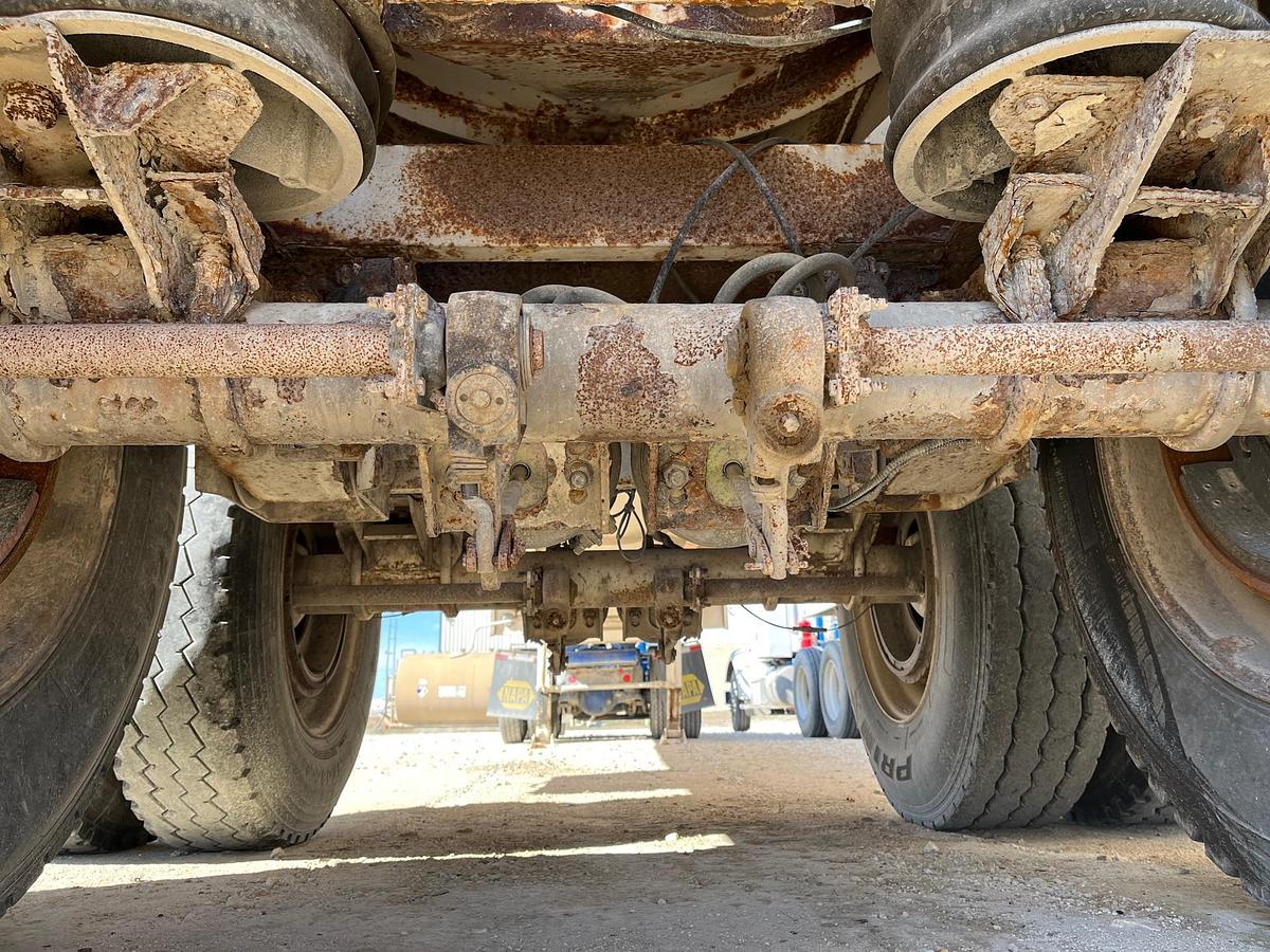 Used 2011 Dragon Vac Tank Trailers