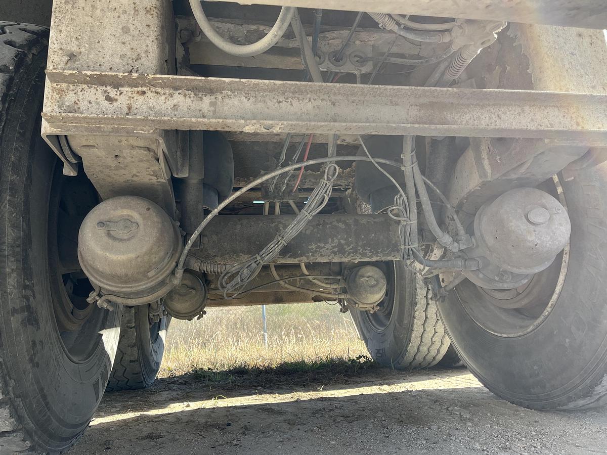 Used 2016 Troxell Vac Tank Trailer