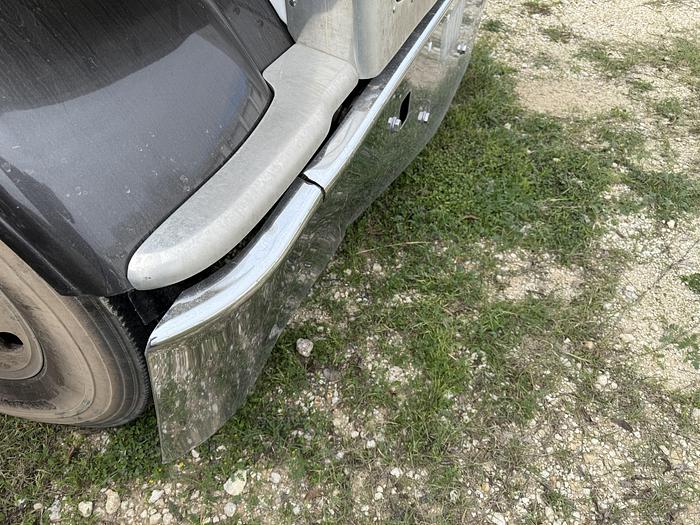 Used 2024 Peterbilt 389