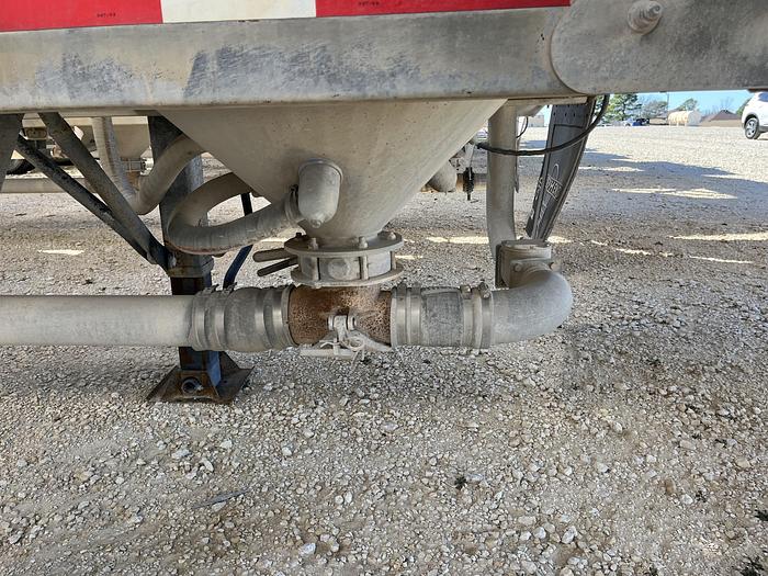 Used 2016 Stephens Pneumatic Trailer