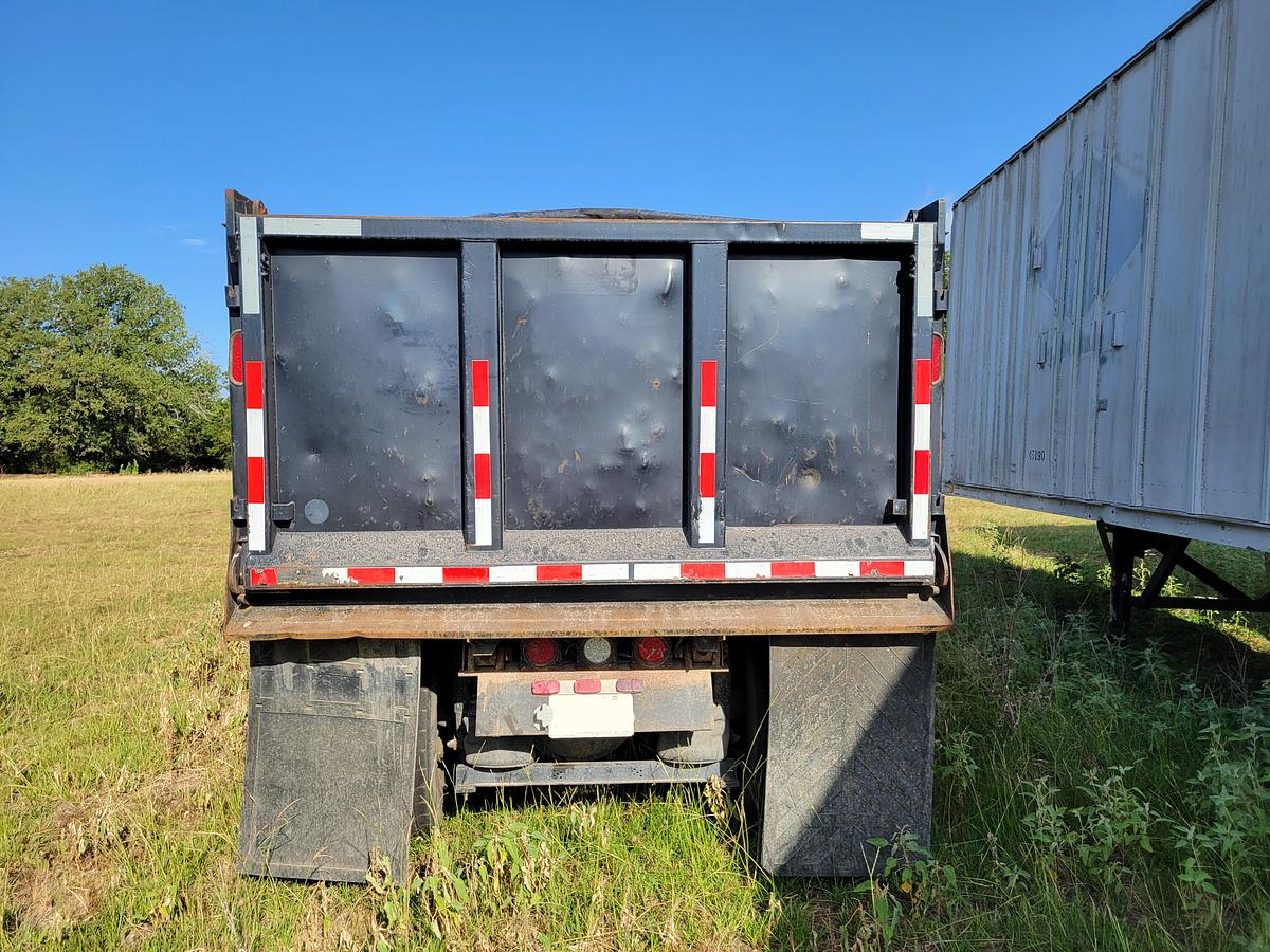 Used 2008 Volvo VNL64T300 Dump Truck