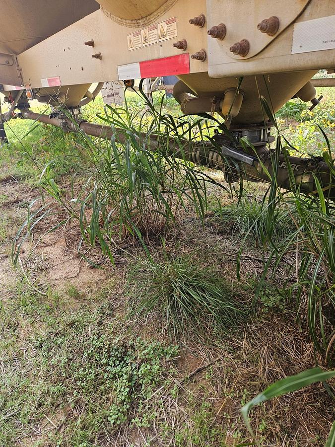 Used 2018 Heil Pneumatic Trailer