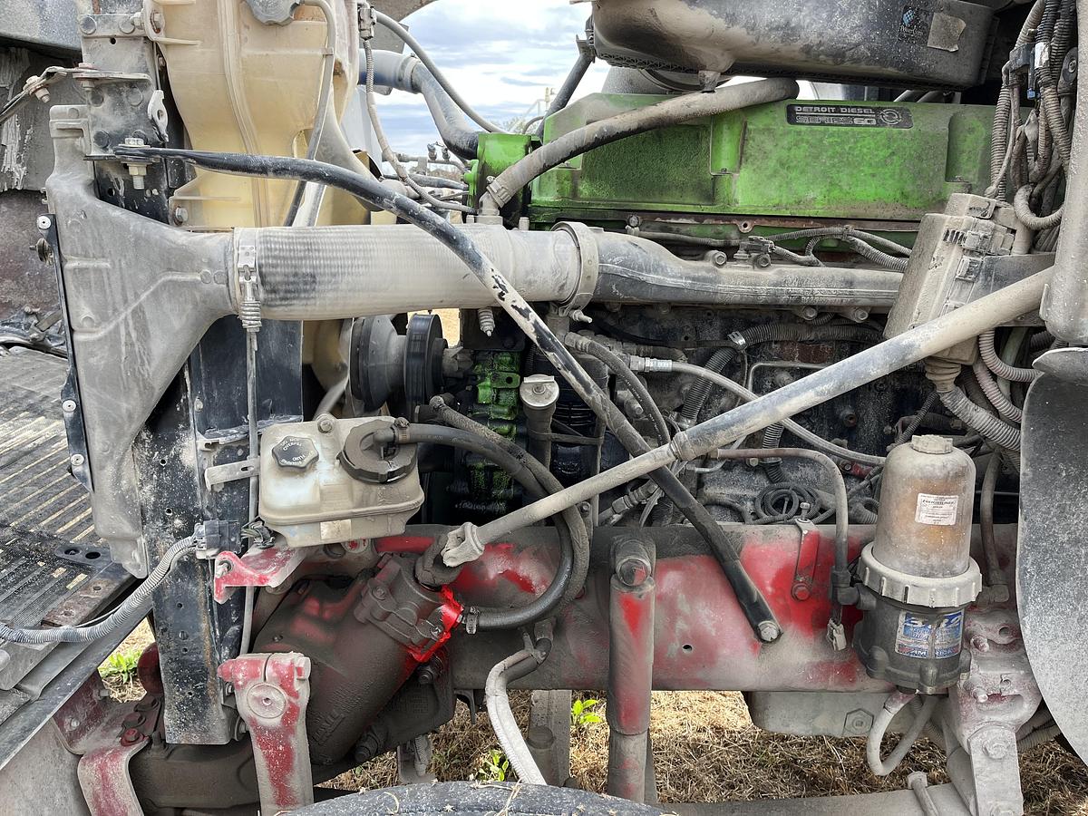 Used 2011 Freightliner Coronado 122SD Day Cab