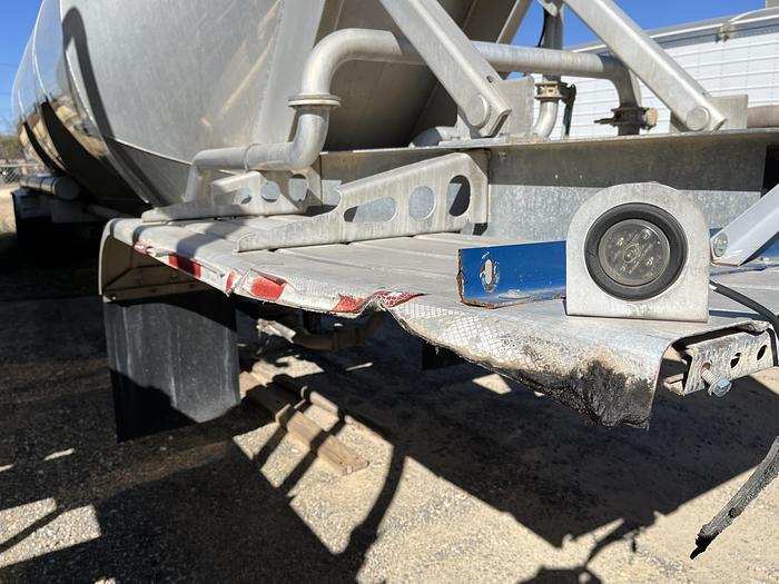 Used 2012 Vantage Pneumatic