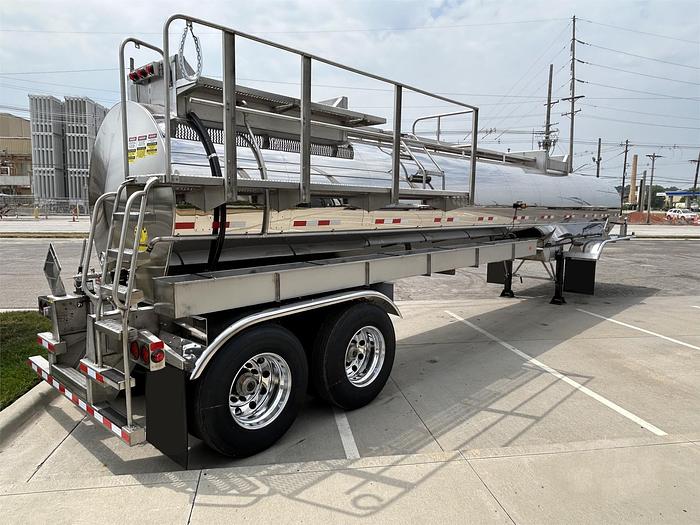 2024 Polar Chemical Tank Trailers