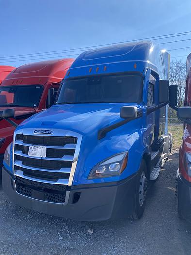Used 2021 Freightliner PT126