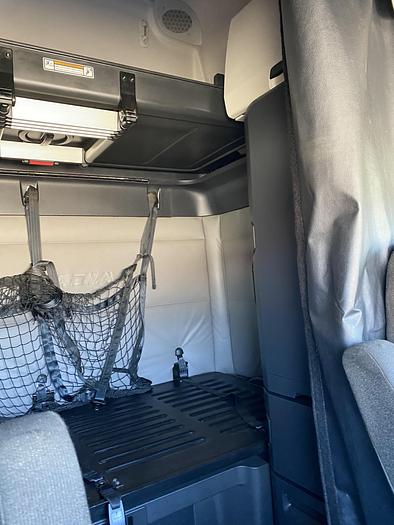 Used 2021 Freightliner PT126