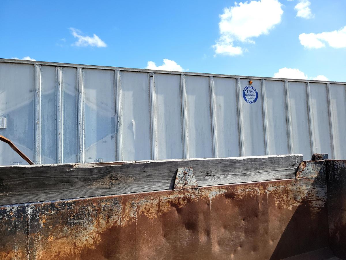 Used 2008 Volvo VNL64T300 Dump Truck