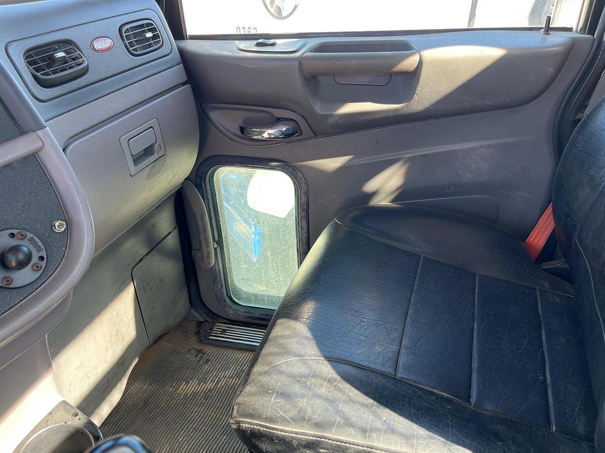 Used 2012 Peterbilt 365 Winch Truck