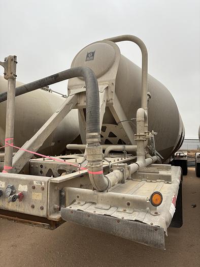 Used 2008 Trail King Pneumatic