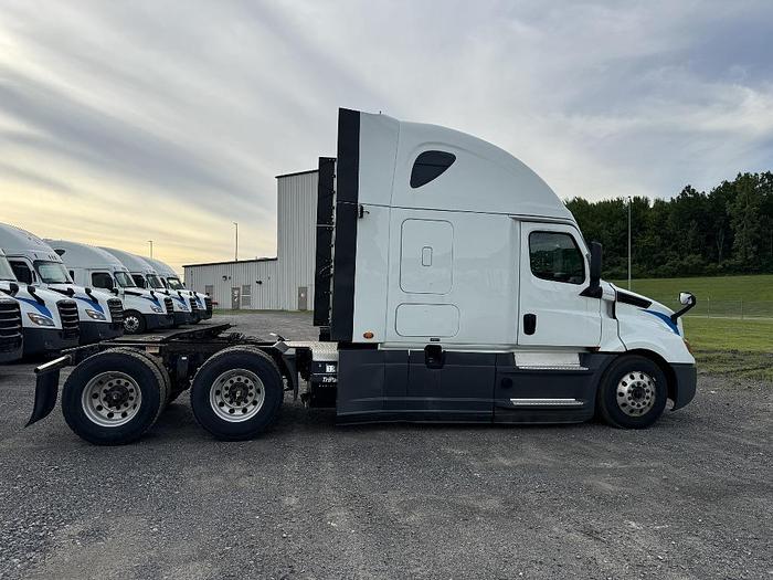 Used 2020 Freightliner PT126 Sleeper